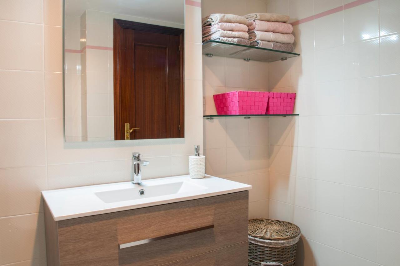 オビエドApartamento Araceli Proximo A Clinica Oftalmologica Fdez Vegaアパートメント エクステリア 写真
