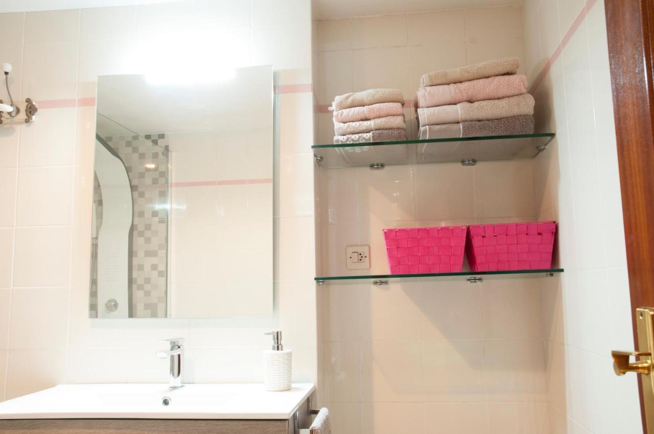 オビエドApartamento Araceli Proximo A Clinica Oftalmologica Fdez Vegaアパートメント エクステリア 写真