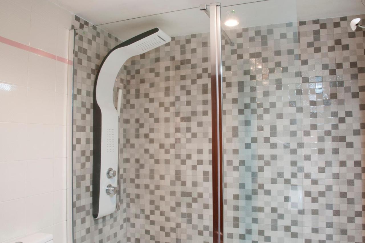 オビエドApartamento Araceli Proximo A Clinica Oftalmologica Fdez Vegaアパートメント エクステリア 写真
