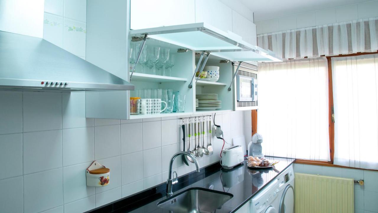 オビエドApartamento Araceli Proximo A Clinica Oftalmologica Fdez Vegaアパートメント エクステリア 写真