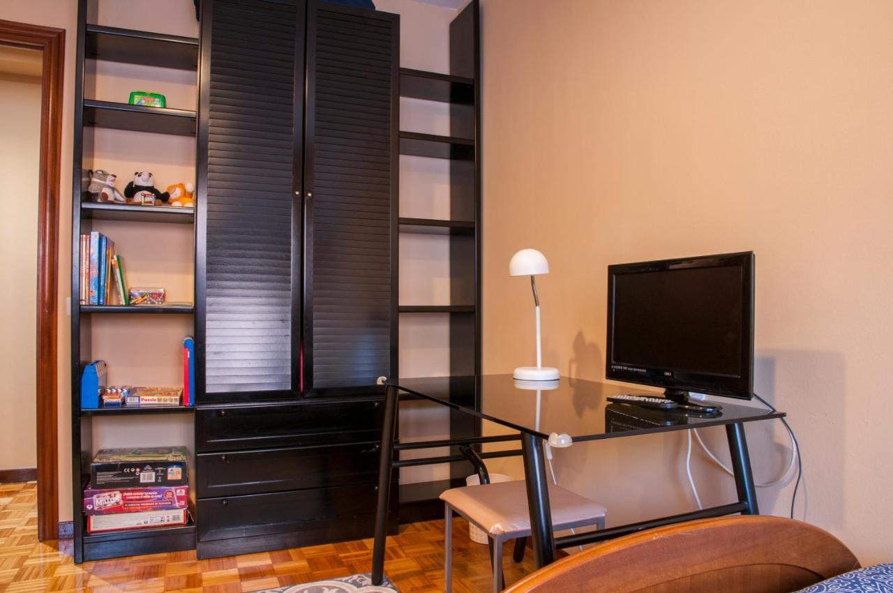 オビエドApartamento Araceli Proximo A Clinica Oftalmologica Fdez Vegaアパートメント エクステリア 写真