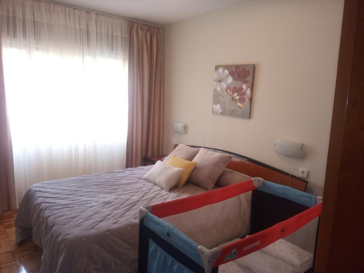 オビエドApartamento Araceli Proximo A Clinica Oftalmologica Fdez Vegaアパートメント エクステリア 写真